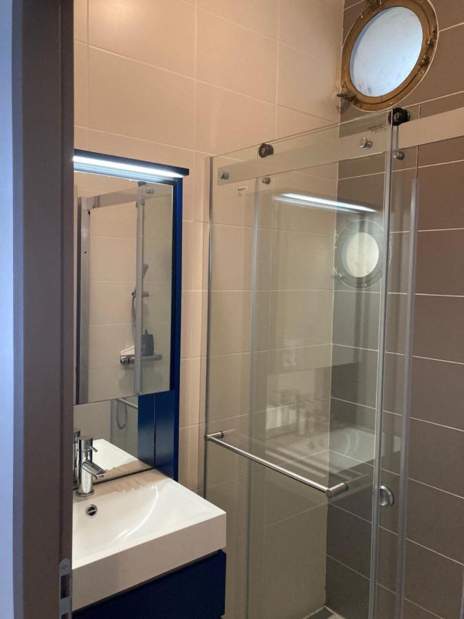 Moderne, Vue Imprenable * Bages (Aude)